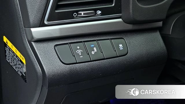 Hyundai Avante AD id 4351384 из Кореи 8