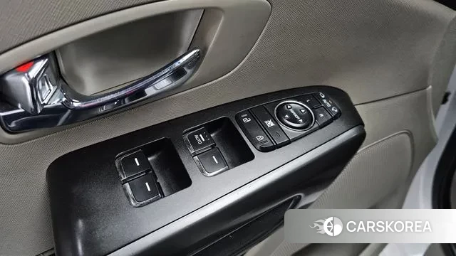 Kia The New Carnival id 3622025 из Кореи 8