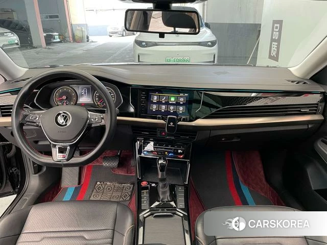 Volkswagen Passat id 4240950 из Китая 8