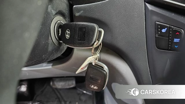 Hyundai The New Grand Starex id 4776393 из Кореи 8