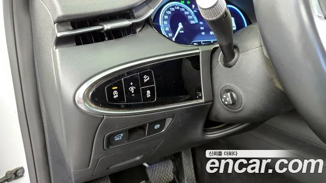 Genesis GV70 id 2805883 из Кореи 8