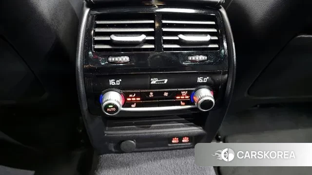 BMW 5 Series (G30) id 2900291 из Кореи 8