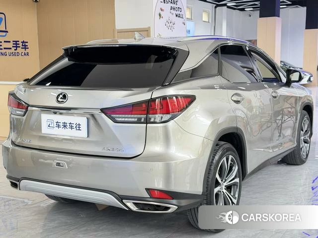 Lexus RX id 4365762 из Китая 9