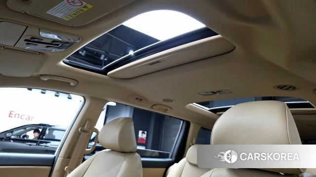 Kia The New Carnival id 3861714 из Кореи 9