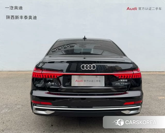 Audi A6L id 4307097 из Китая 9