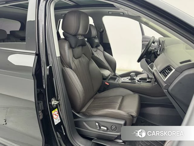 Audi Q5L id 4257087 из Китая 9