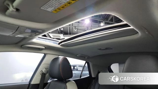 Kia Stonic id 3814027 из Кореи 9