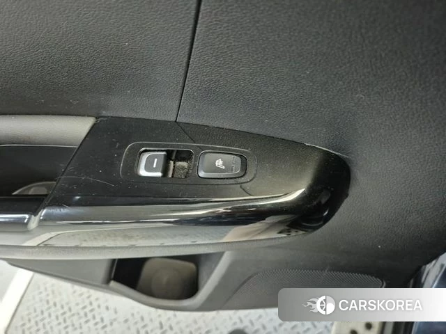 Kia Sportage The Bold id 4294737 из Кореи 9
