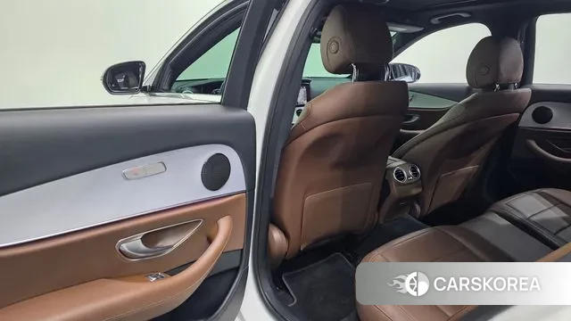 Mercedes-Benz E-Class W213 id 3778215 из Кореи 9