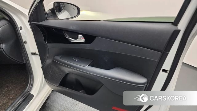 Kia Come New K3 id 3894241 из Кореи 9