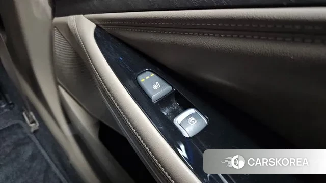 Kia K8 Hybrid id 3606001 из Кореи 9