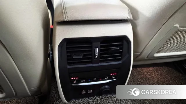 BMW 3 Series (G20) id 3722929 из Кореи 9