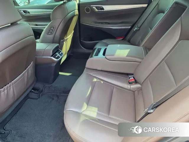 Hyundai The New Grandeur IG id 3003555 из Кореи 9