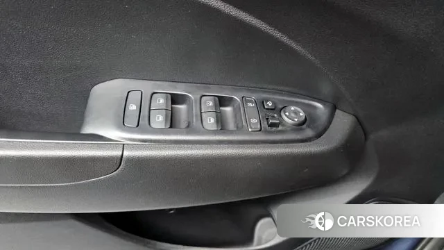 Hyundai Venue id 2990447 из Кореи 9