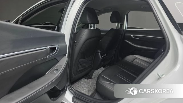 Hyundai Sonata (DN8) id 3877685 из Кореи 9