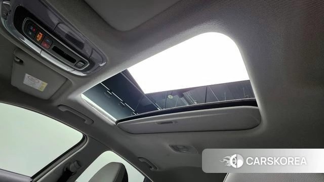 Hyundai Avante (CN7) id 3806599 из Кореи 9