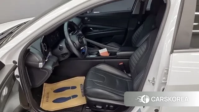 Hyundai Avante (CN7) id 3644117 из Кореи 9