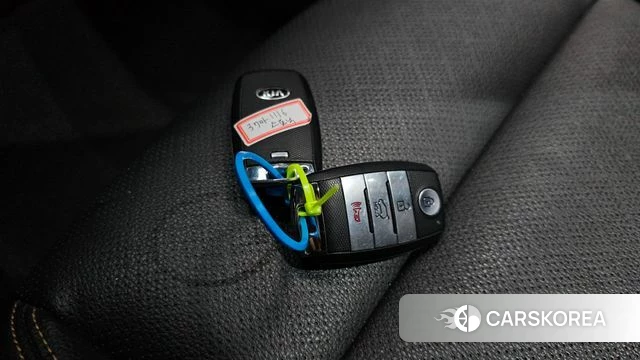 Kia Stonic id 4873509 из Кореи 9
