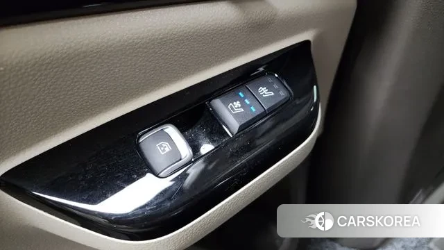 Kia Carnival 4th generation id 3406720 из Кореи 9