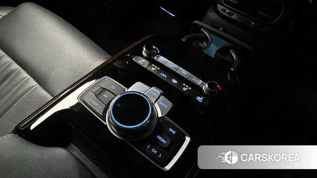 Genesis G90 id 3789342 из Кореи 9