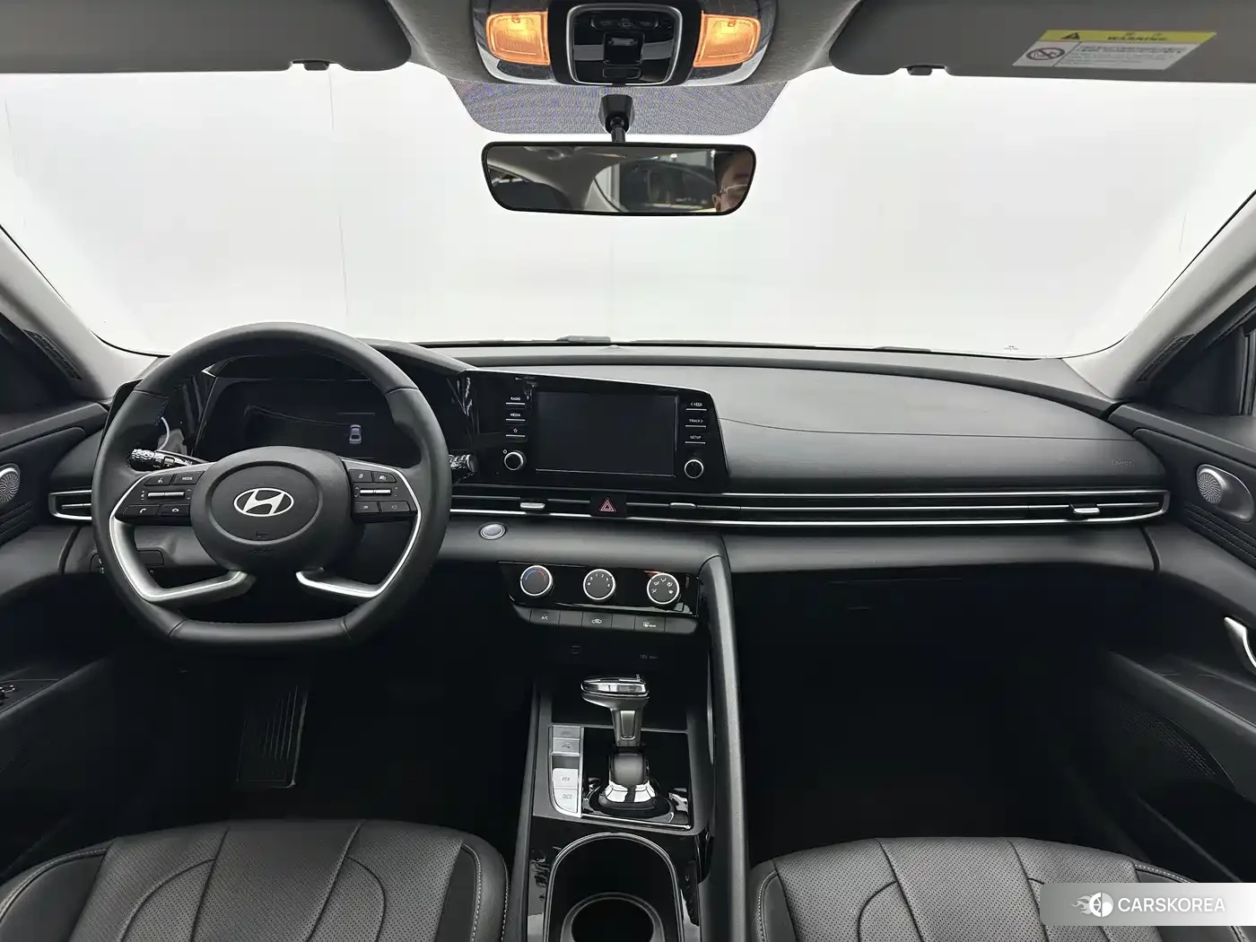 Hyundai Elantra id 4576356 из Китая 9