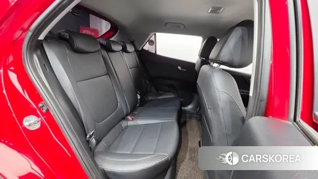 Kia Stonic id 3598558 из Кореи 9