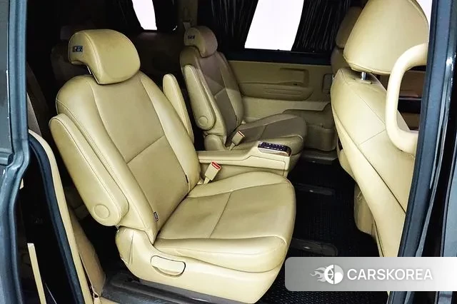 Kia All New Carnival id 3757542 из Кореи 9