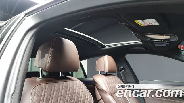 BMW 5 Series (G30) id 2706564 из Кореи 9