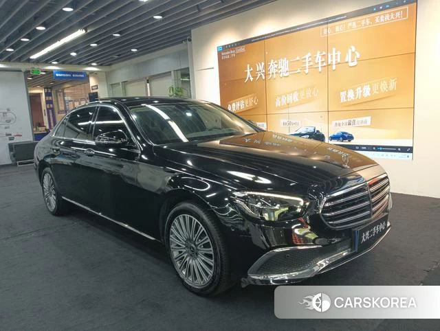 Mercedes-Benz E-class id 4276811 из Китая 9