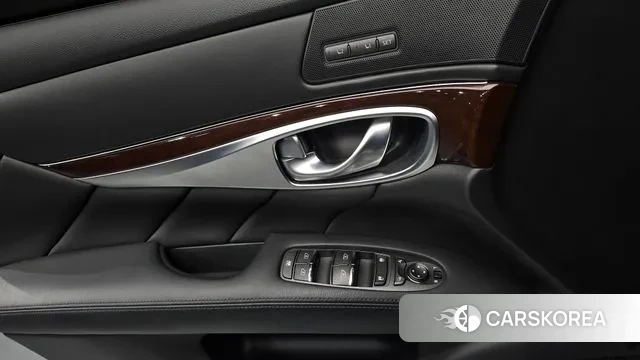 Infiniti Q70 id 3536222 из Кореи 9