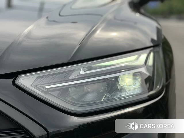 Audi Q5L id 4297714 из Китая 9