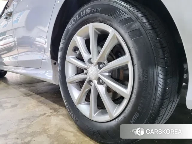 Hyundai Sonata New Rise id 3363068 из Кореи 9