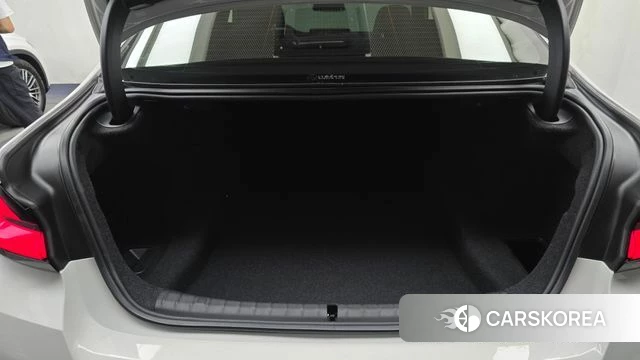 BMW 5 Series (G30) id 4936272 из Кореи 9