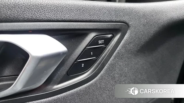 BMW 1 Series (F40) id 3788351 из Кореи 9