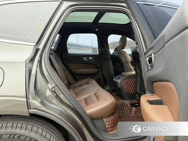 Volvo XC60 id 4209268 из Китая 9