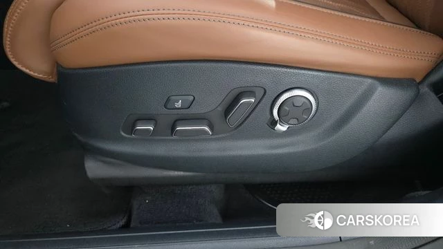 Genesis GV70 id 4330170 из Кореи 9