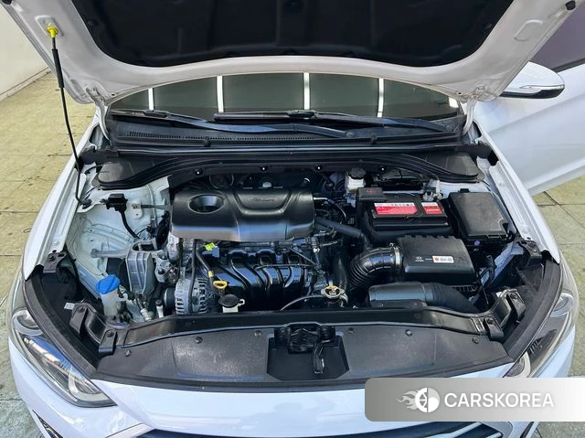 Hyundai Avante AD id 4944426 из Кореи 9