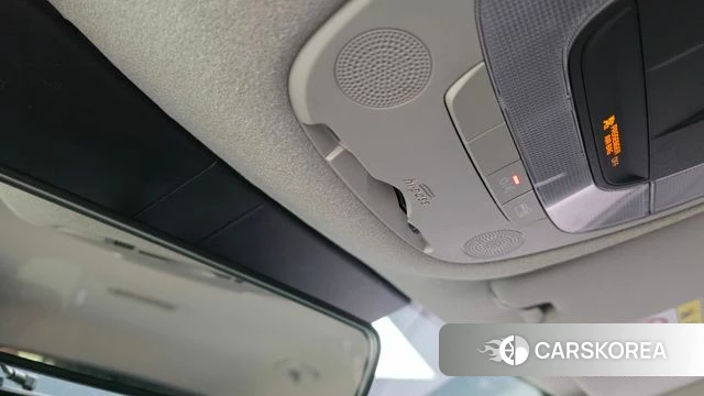 Kia Di Ol Nu Niro id 4881174 из Кореи 9