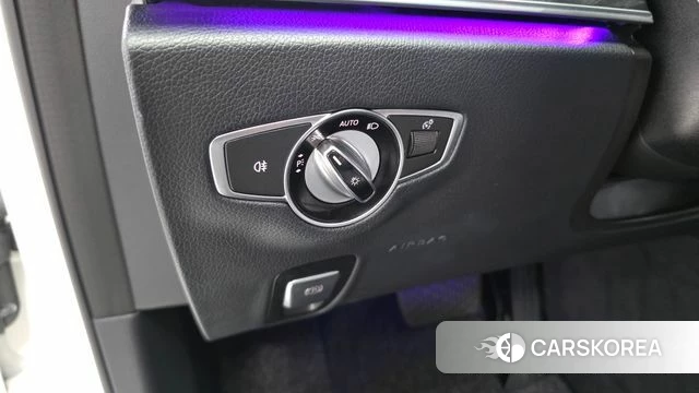Mercedes-Benz E-Class W213 id 4536858 из Кореи 9