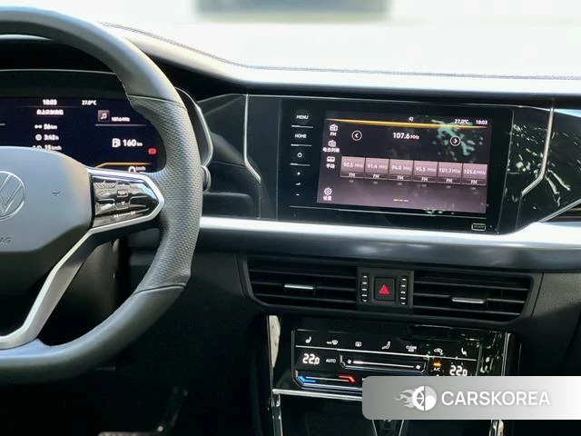 Volkswagen Passat id 4359105 из Китая 9