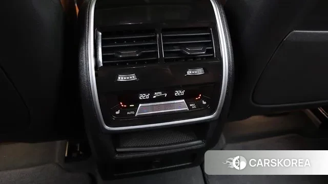 BMW X6 (G06) id 3384779 из Кореи 9