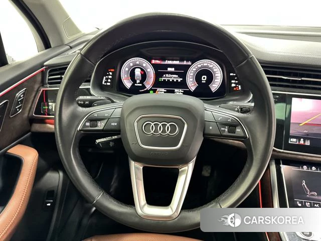 Audi Q7 id 4182478 из Китая 9