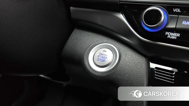 Hyundai The New Avante AD id 4865285 из Кореи 9