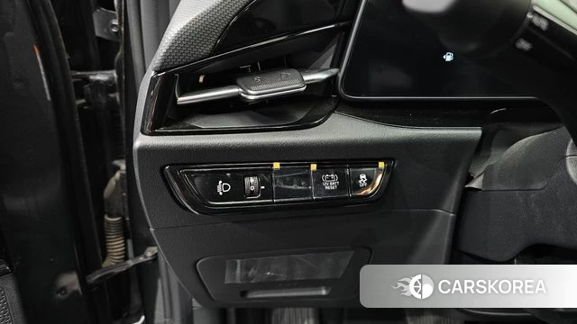 Kia Di Ol Nu Niro id 3923218 из Кореи 9