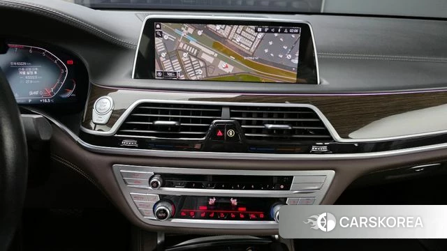 BMW 7 Series (G11) id 3935065 из Кореи 9