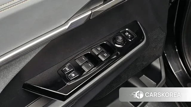 Ssangyong Torres EVX id 3624685 из Кореи 9