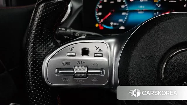 Mercedes-Benz GLA - Class H247 id 3279419 из Кореи 9