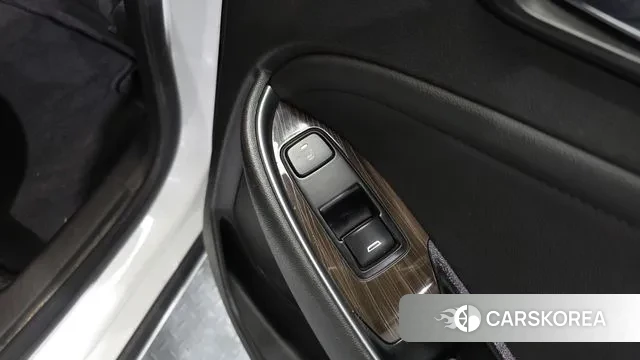 Chevrolet (GM Daewoo) The New Malibu id 3708168 из Кореи 9