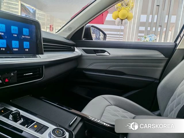 Volkswagen Range patrol id 4306969 из Китая 9