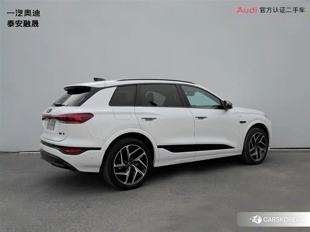 Audi Q6L id 4515283 из Китая 9